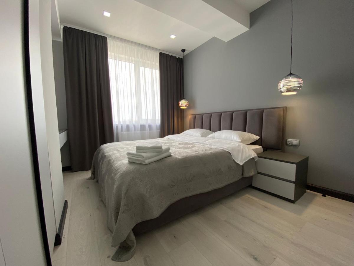 Minimalist Style Apartment With Best Location Chisinau Bagian luar foto